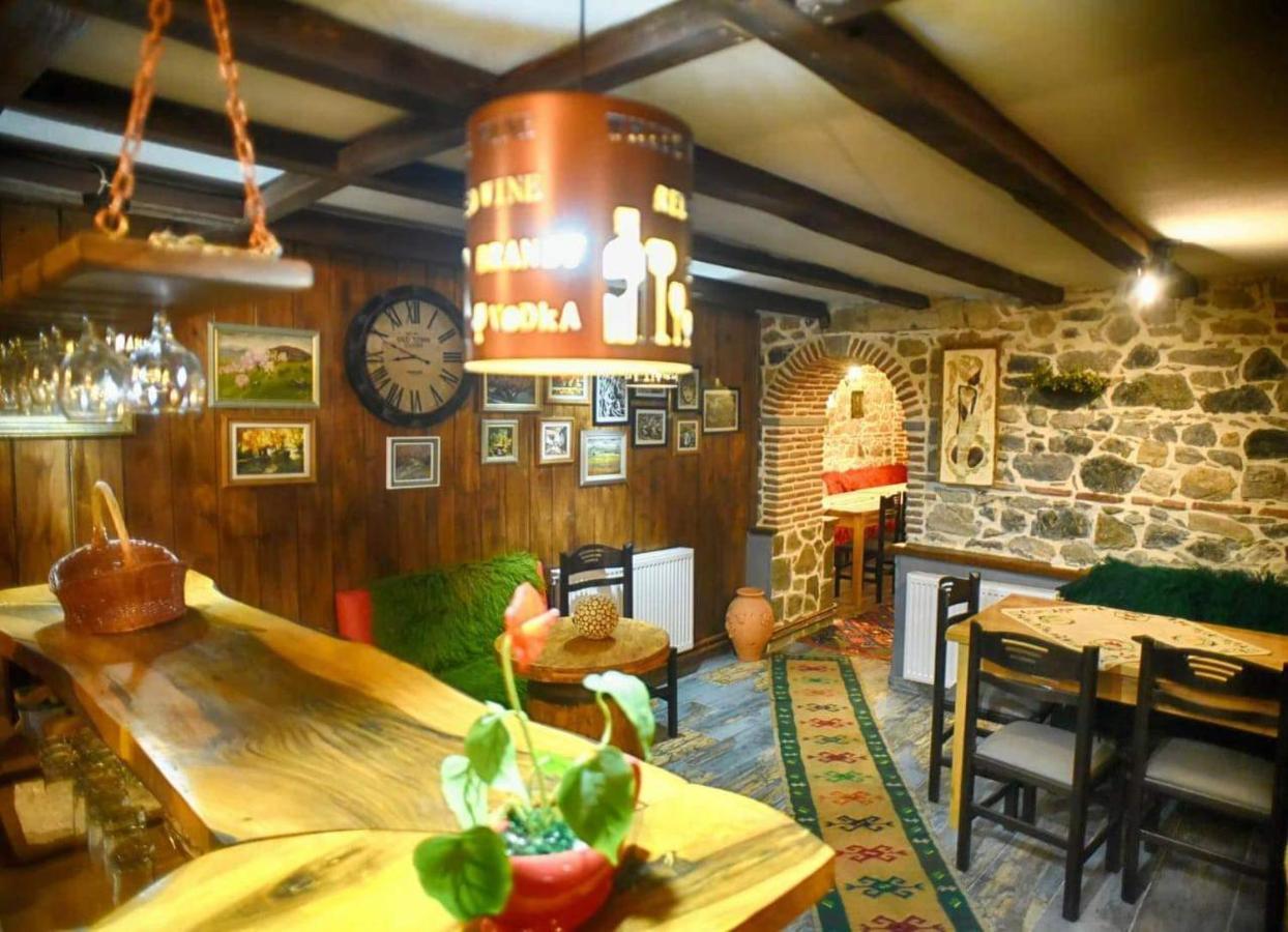 Hotel Bujtina Bicolli Görice Dış mekan fotoğraf