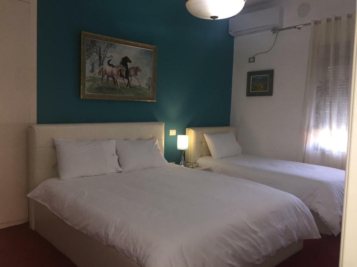 Hotel Bujtina Bicolli Görice Dış mekan fotoğraf